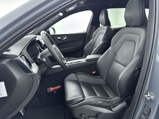 Volvo  XC60 2.0 T6 Plug-in hybrid AWD R-Design LONG RANGE | MEMORY | PANORAMADAK | GETINT GLAS | PDC CAMERA |... ActivLease financial lease