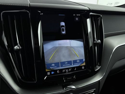 Volvo  XC60 2.0 T6 Plug-in hybrid AWD R-Design LONG RANGE | MEMORY | PANORAMADAK | GETINT GLAS | PDC CAMERA |... ActivLease financial lease