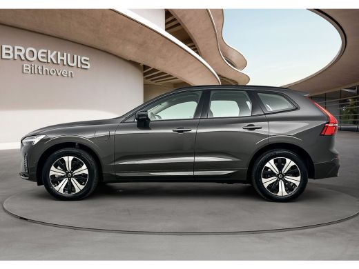 Volvo XC60 Recharge T6 Plus Dark | Trekhaak | PDC + 360 Camera | Stoel + Stuurverw. | Panoramadak | Driver A... Volvo XC60 Recharge T6 Plus Dark | Trekhaak | PDC + 360 Camera | Stoel + Stuurverw. | Panoramadak | Driver A...