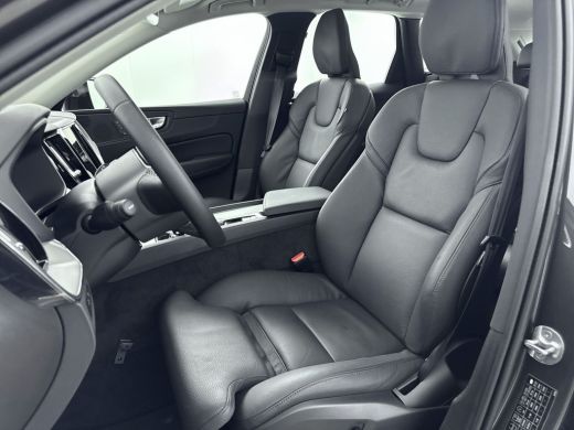 Volvo  XC60 Recharge T6 Plus Dark | PLATINUM GREY | Trekhaak | PDC + 360 Camera | Stoel + Stuurverw. | Panora... ActivLease financial lease