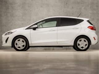 Ford Fiesta 1.1 Sport (APPLE CARPLAY, GROOT NAVI, GETINT GLAS, PARKEERSENSOREN, SPORTSTOELEN, CRUISE, LANE AS...