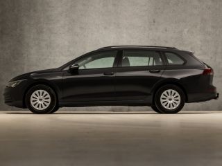 Volkswagen GOLF Variant 1.0 TSI Premium (APPLE CARPLAY, GROOT NAVI, ADAPTIVE CRUISE, TREKHAAK ELEKTRISCH, KEYLESS START, ...