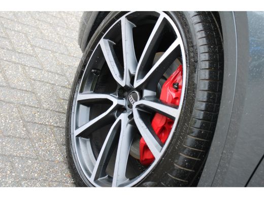 Audi Q5 55 TFSIe S Competition | FULL OPTION! | MASSAGE STOELEN | LUXE LEDER | LUCHTVERING | PANODAK | BL... ActivLease financial lease