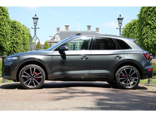 Audi Q5 55 TFSIe S Competition | FULL OPTION! | MASSAGE STOELEN | LUXE LEDER | LUCHTVERING | PANODAK | BL... ActivLease financial lease