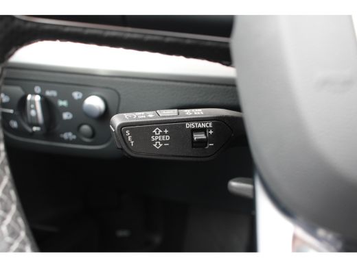 Audi Q5 55 TFSIe S Competition | FULL OPTION! | MASSAGE STOELEN | LUXE LEDER | LUCHTVERING | PANODAK | BL... ActivLease financial lease