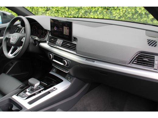 Audi Q5 55 TFSIe S Competition | FULL OPTION! | MASSAGE STOELEN | LUXE LEDER | LUCHTVERING | PANODAK | BL... ActivLease financial lease