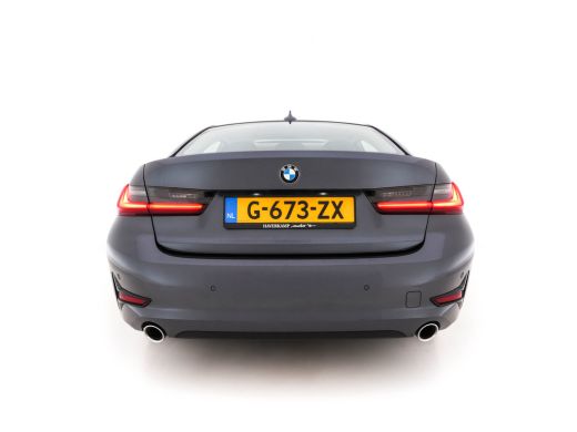BMW 3 Serie 320i Executive Edition Sport-Line Aut. *PANO | LEATHER-MICROFIBRE | FULL-LED | DIGI-COCKPIT | SPO... ActivLease financial lease