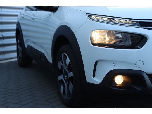 Citroën C4 Cactus Citroën 1.2 PURETECH 110PK SHINE PLUS / NAVI / CLIMA / LED / PDC / 17" LMV / CAMERA / KEYLESS / P... ActivLease financial lease