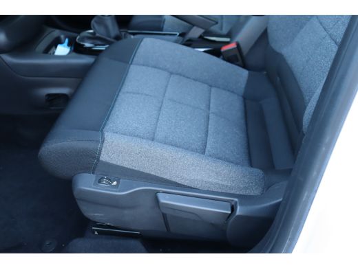 Citroën C4 Cactus Citroën 1.2 PURETECH 110PK SHINE PLUS / NAVI / CLIMA / LED / PDC / 17" LMV / CAMERA / KEYLESS / P... ActivLease financial lease