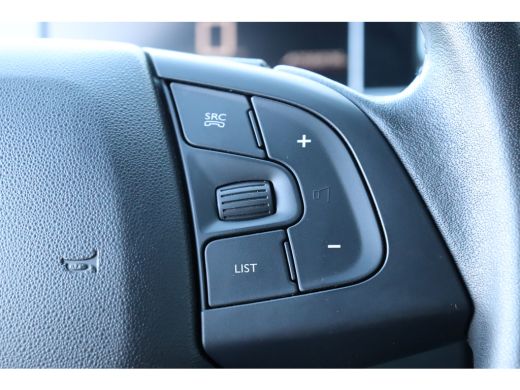 Citroën C4 Cactus Citroën 1.2 PURETECH 110PK SHINE PLUS / NAVI / CLIMA / LED / PDC / 17" LMV / CAMERA / KEYLESS / P... ActivLease financial lease