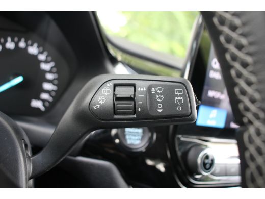 Ford Fiesta 1.0EB TITANIUM | NL-AUTO! | DEALER OH! | WINTERPACK | CRUISE CONTROL | LED | PARKEER SENSOREN 16"... ActivLease financial lease