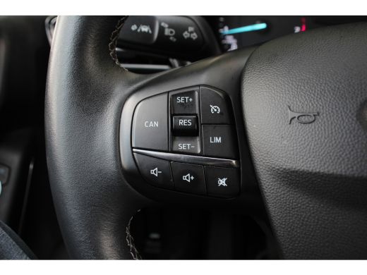 Ford Fiesta 1.0EB TITANIUM | NL-AUTO! | DEALER OH! | WINTERPACK | CRUISE CONTROL | LED | PARKEER SENSOREN 16"... ActivLease financial lease