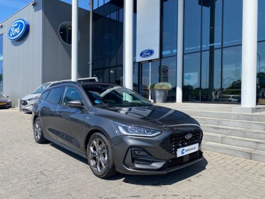 Ford FOCUS Wagon 1.0 E.B. 155PK Hybrid ST Line | Pano-Dak | Camera | Adapt. Cruise | Dodehoek Detectie | Winter-pa... Ford FOCUS Wagon 1.0 E.B. 155PK Hybrid ST Line | Pano-Dak | Camera | Adapt. Cruise | Dodehoek Detectie | Winter-pa...