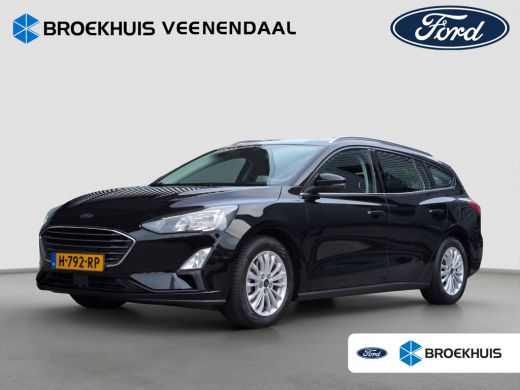 Ford Focus Wagon 1.0 EcoBoost Titanium | Trekhaak | Cruise Control | Climate Control Ford Focus Wagon 1.0 EcoBoost Titanium | Trekhaak | Cruise Control | Climate Control