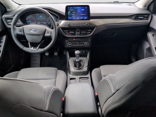 Ford Focus Wagon 1.0 EcoBoost Titanium | Trekhaak | Cruise Control | Climate Control ActivLease financial lease