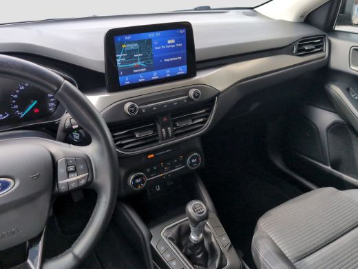Ford Focus Wagon 1.0 EcoBoost Titanium | Trekhaak | Cruise Control | Climate Control ActivLease financial lease