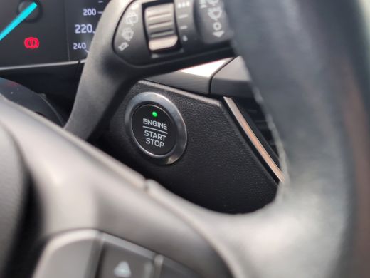 Ford Focus Wagon 1.0 EcoBoost Titanium | Trekhaak | Cruise Control | Climate Control ActivLease financial lease