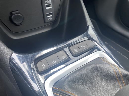 Opel Crossland X 1.2 110PK Turbo Innovation | NAVIGATIE| AFNB. TREKHAAK| CLIMATE CONTROL| PARKEERSENSOREN| CRUISE ... ActivLease financial lease