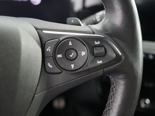 Opel Mokka 1.2 Turbo Ultimate AUTOMAAT | ALCANTARA BEKLEDING | ADAPTIVE CRUISE CONTROLE | STOELVERWAMRING | ... ActivLease financial lease