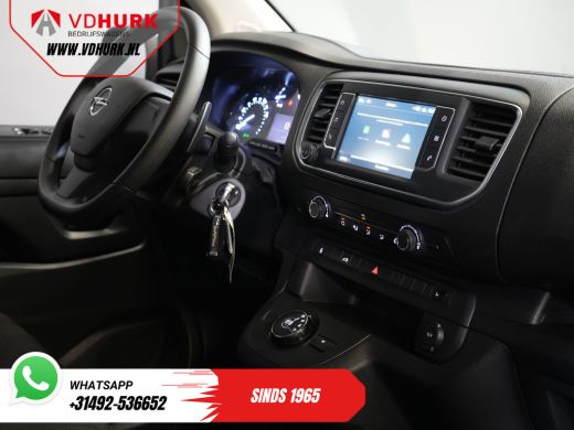 Opel Vivaro 2.0 HDi 145 pk Aut. L2 BPM VRIJ! NL Auto/ Carplay/ Cruise/ Camera/ Navi/ Trekhaak ActivLease financial lease
