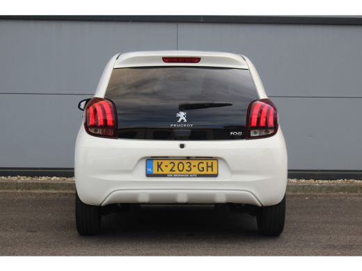 Peugeot 108 1.0 e-VTi Allure Climate C. | Camera | Chroom Pack | CarPlay | Bluetooth | Privacy Glass | Climat... ActivLease financial lease