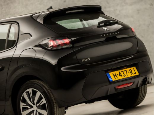 Peugeot 208 1.2 PureTech Sport (APPLE CARPLAY, GROOT NAVI, LED KOPLAMPEN, SPORTSTOELEN, CRUISE, LANE ASSIST, ... ActivLease financial lease