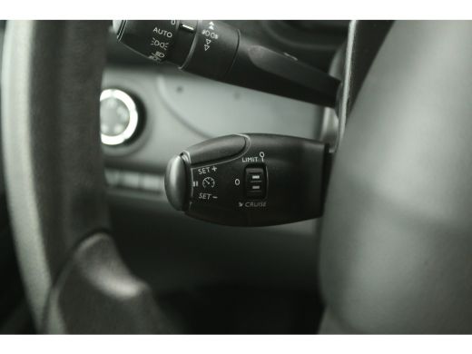 Peugeot Expert 231L 2.0 BlueHDI L3H1 Airco Cruise Parkeersensoren Elektrpakket Trekhaak ActivLease financial lease