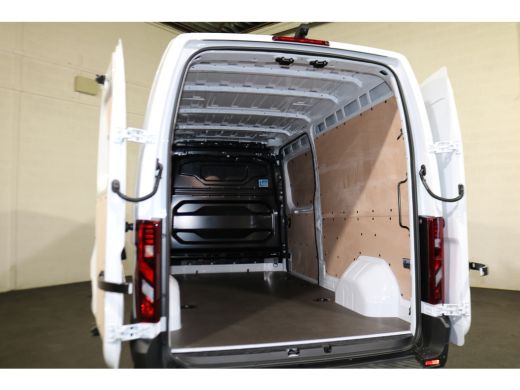 Renault Master E-Tech T35 L3H2 Extra long range 87 kWh ActivLease financial lease