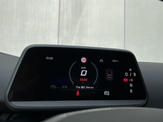 Seat Tavascan Business Elektromotor 210 kW / 286 pk SUV Elektrische aandrijving ActivLease financial lease