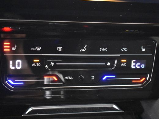 Volkswagen Arteon 1.4 TSI eHybrid 218 pk | Nappa Leer | Head-Up Display | Panorama Dak | 360 Camera | Elek. Stoelen... ActivLease financial lease
