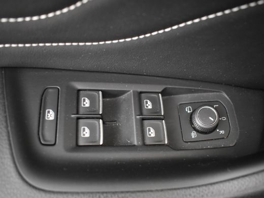 Volkswagen Arteon 1.4 TSI eHybrid 218 pk | Nappa Leer | Head-Up Display | Panorama Dak | 360 Camera | Elek. Stoelen... ActivLease financial lease
