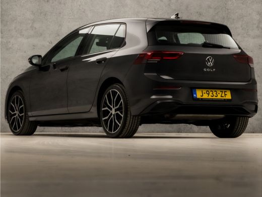 Volkswagen Golf 1.0 TSI Sport (APPLE CARPLAY, CLIMATE, LED KOPLAMPEN, SPORTSTOELEN, LM VELGEN, LANE ASSIST, NIEUW... ActivLease financial lease