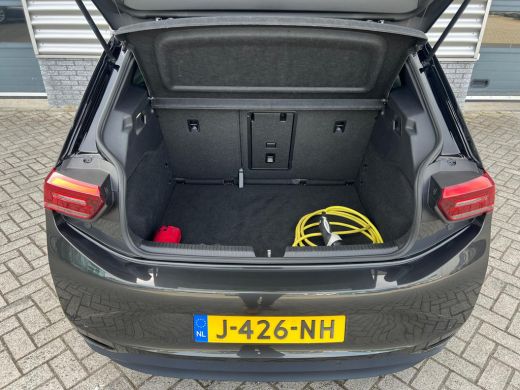 Volkswagen ID.3 First Plus 204 pk 58 kWh | Achteruitrijcamera | Apple Carplay/Android Auto|telefoonintegratie pre... ActivLease financial lease
