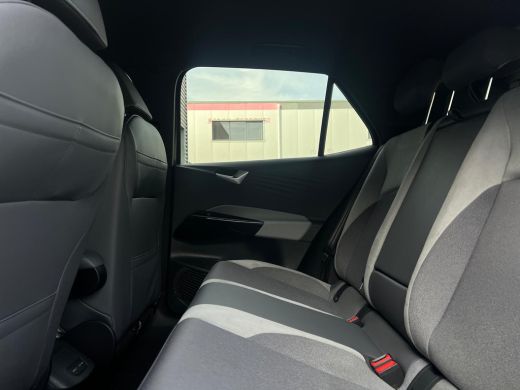 Volkswagen ID.3 First Plus 204 pk 58 kWh | Achteruitrijcamera | Apple Carplay/Android Auto|telefoonintegratie pre... ActivLease financial lease