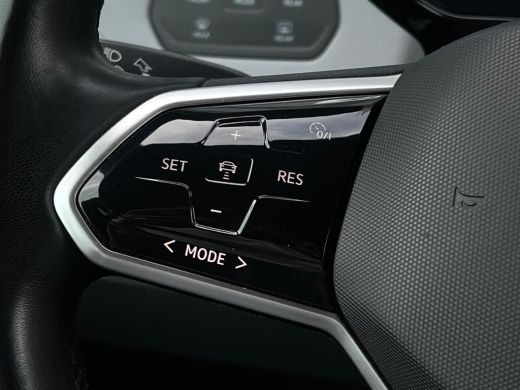 Volkswagen ID.3 First Plus 204 pk 58 kWh | Achteruitrijcamera | Apple Carplay/Android Auto|telefoonintegratie pre... ActivLease financial lease