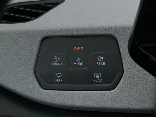 Volkswagen ID.3 First Plus 204 pk 58 kWh | Achteruitrijcamera | Apple Carplay/Android Auto|telefoonintegratie pre... ActivLease financial lease