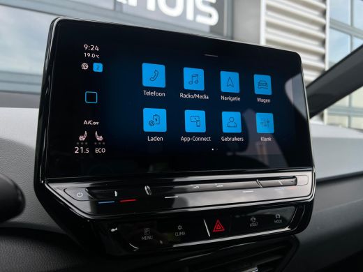 Volkswagen ID.3 First Plus 204 pk 58 kWh | Achteruitrijcamera | Apple Carplay/Android Auto|telefoonintegratie pre... ActivLease financial lease