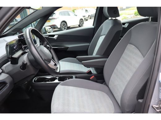 Volkswagen ID.3 Pure 45 kWh | Apple Carplay/Android Auto|telefoonintegratie premium | Cruise control adaptief | H... ActivLease financial lease