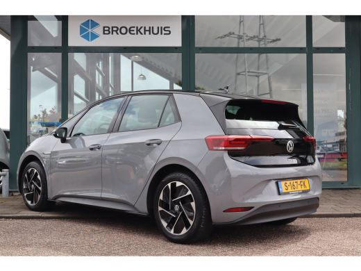 Volkswagen ID.3 Pure 45 kWh | Apple Carplay/Android Auto|telefoonintegratie premium | Cruise control adaptief | H... ActivLease financial lease