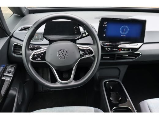Volkswagen ID.3 Pure 45 kWh | Apple Carplay/Android Auto|telefoonintegratie premium | Cruise control adaptief | H... ActivLease financial lease