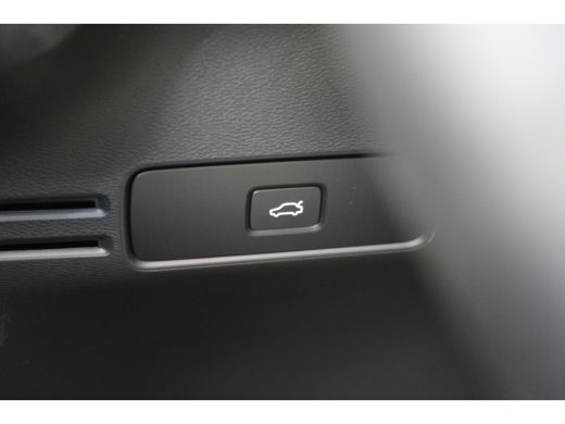 Volvo  EX40 Extended Range 252PK Ultra 82kWh | 360° camera | Pano-dak | Power Seats | Harman Kardon ActivLease financial lease