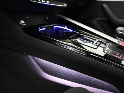 Audi A4 Limousine 35 TFSI 150 PK AUT. *999 KM!* + VIRTUAL COCKPIT | SFEERVERLICHTING | 19 INCH ActivLease financial lease