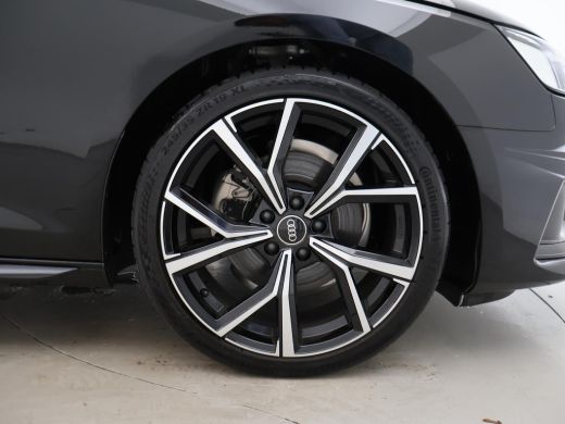Audi A4 Limousine 35 TFSI 150 PK AUT. *999 KM!* + VIRTUAL COCKPIT | SFEERVERLICHTING | 19 INCH ActivLease financial lease
