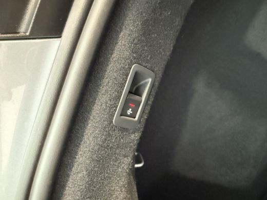 Audi Q4 e-tron 45 quattro Advanced edition 82 kWh | Trekhaak | Assistentiepakket | 286 pk Dit betreft een demo a... ActivLease financial lease