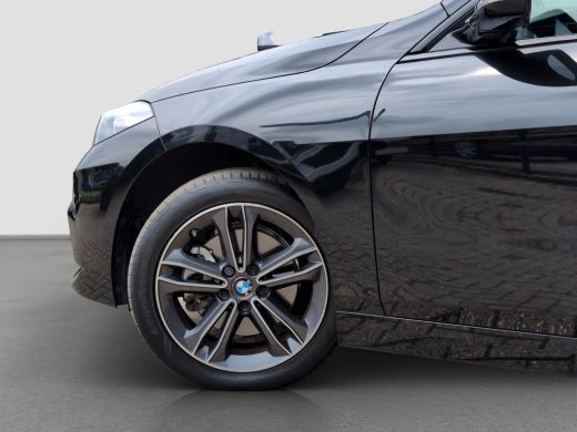 BMW 2 Serie Gran Coupé 216d Executive Edition | 17 inch | Navigatie | Sportstoelen | Cruise Control ActivLease financial lease