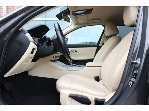 BMW 3 Serie Touring 320i G21 High Executive Edition | 184 pk | 1e eigenaar | NL auto | Individual | Carplay |... ActivLease financial lease