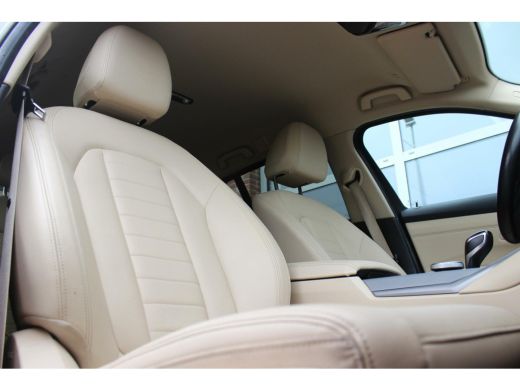BMW 3 Serie Touring 320i G21 High Executive Edition | 184 pk | 1e eigenaar | NL auto | Individual | Carplay |... ActivLease financial lease