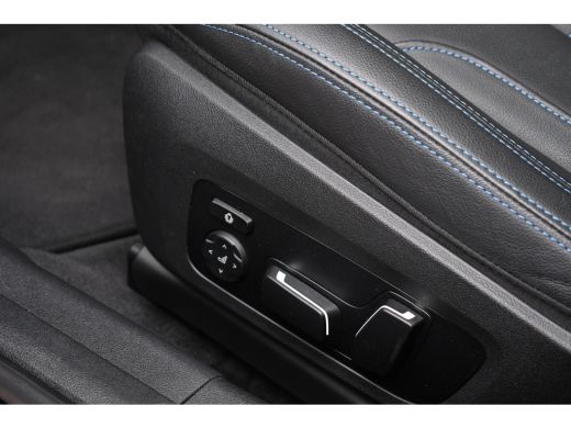BMW 3 Serie Touring 330e xDrive M-Sport Pano ACC H/K 360 HUD El-zetel 19inch ActivLease financial lease