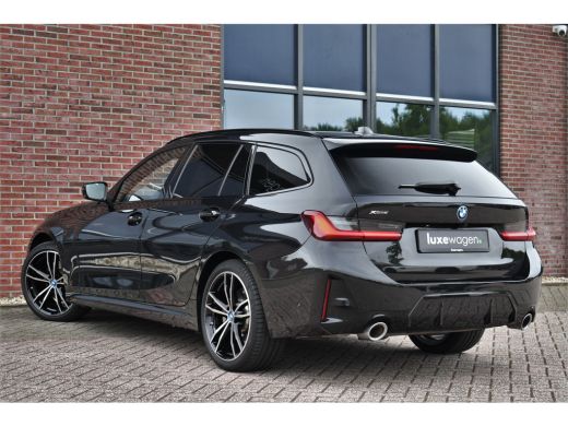 BMW 3 Serie Touring 330e xDrive M-Sport Pano ACC H/K 360 HUD El-zetel 19inch ActivLease financial lease