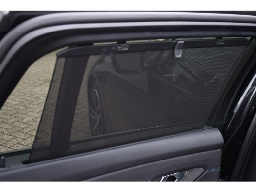BMW 3 Serie Touring 330e xDrive M-Sport Pano ACC H/K 360 HUD El-zetel 19inch ActivLease financial lease